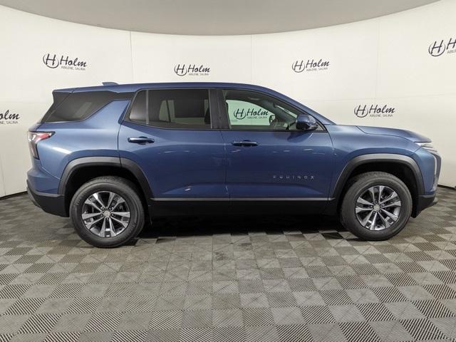 new 2026 Chevrolet Equinox car, priced at $33,030