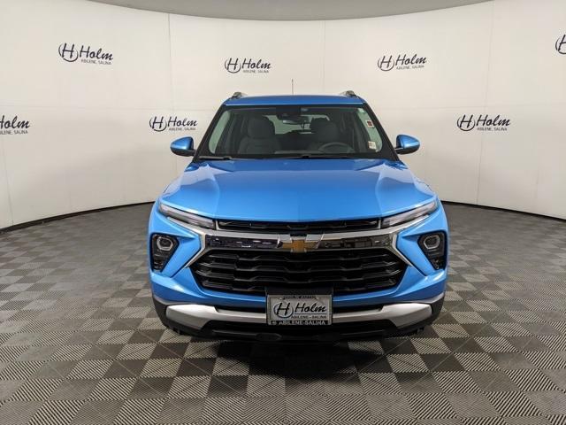 new 2026 Chevrolet TrailBlazer car, priced at $29,705