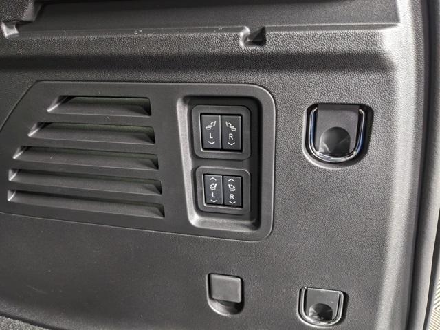 new 2026 Chevrolet Traverse car, priced at $57,035