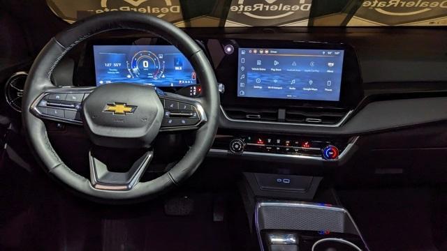 used 2025 Chevrolet Equinox car, priced at $24,999