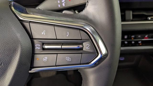 used 2025 Chevrolet Equinox car, priced at $24,999