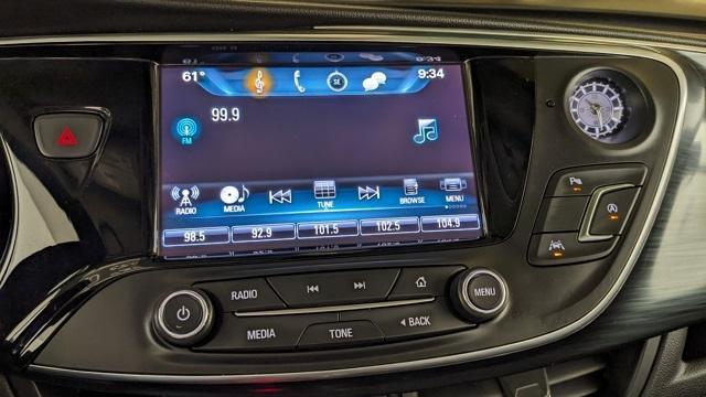 used 2020 Buick Envision car, priced at $25,998