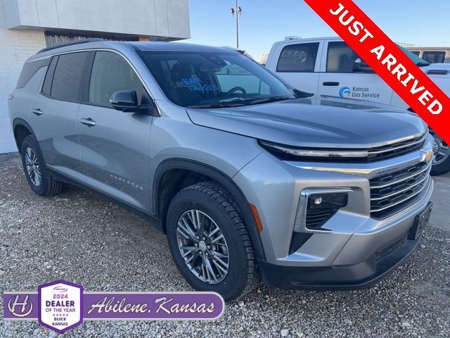 used 2025 Chevrolet Traverse car, priced at $39,499