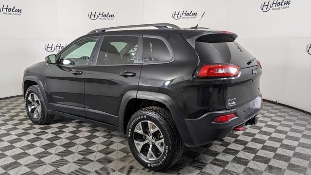 used 2015 Jeep Cherokee car, priced at $10,496