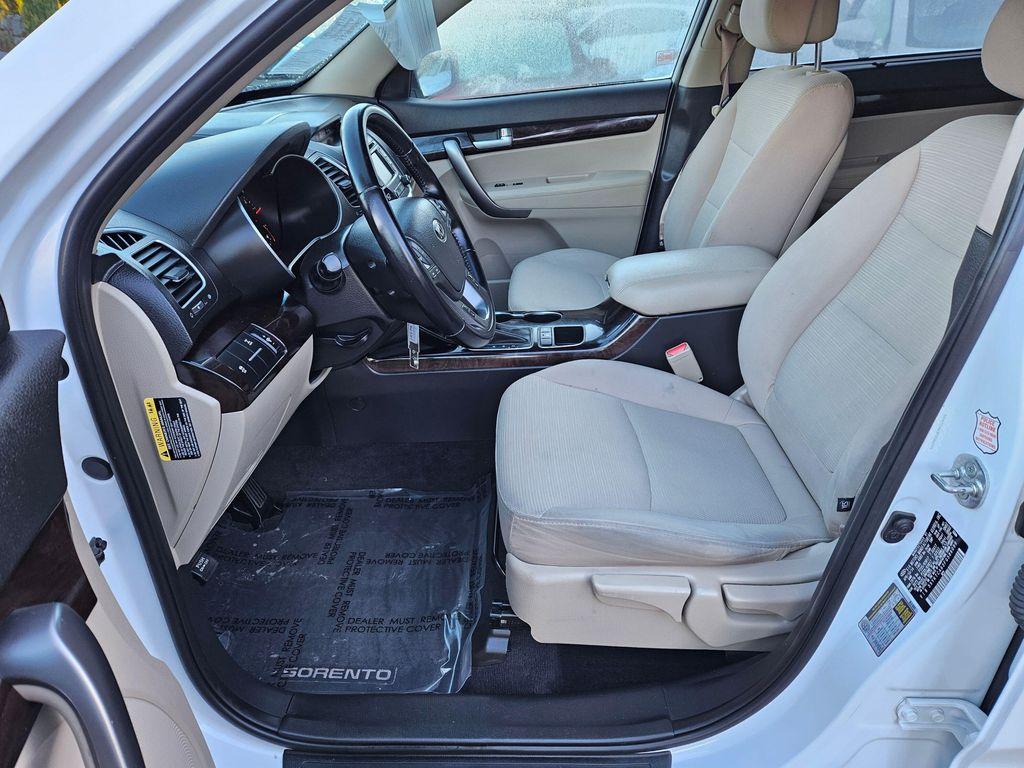 used 2015 Kia Sorento car, priced at $8,999