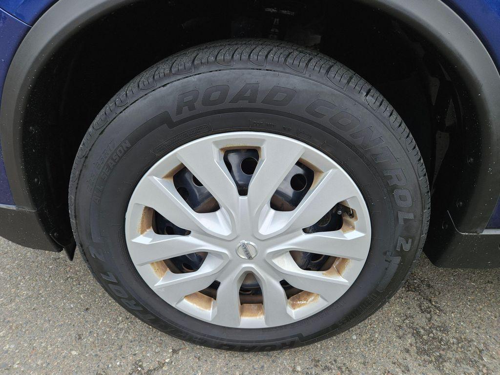 used 2017 Nissan Rogue car, priced at $12,999