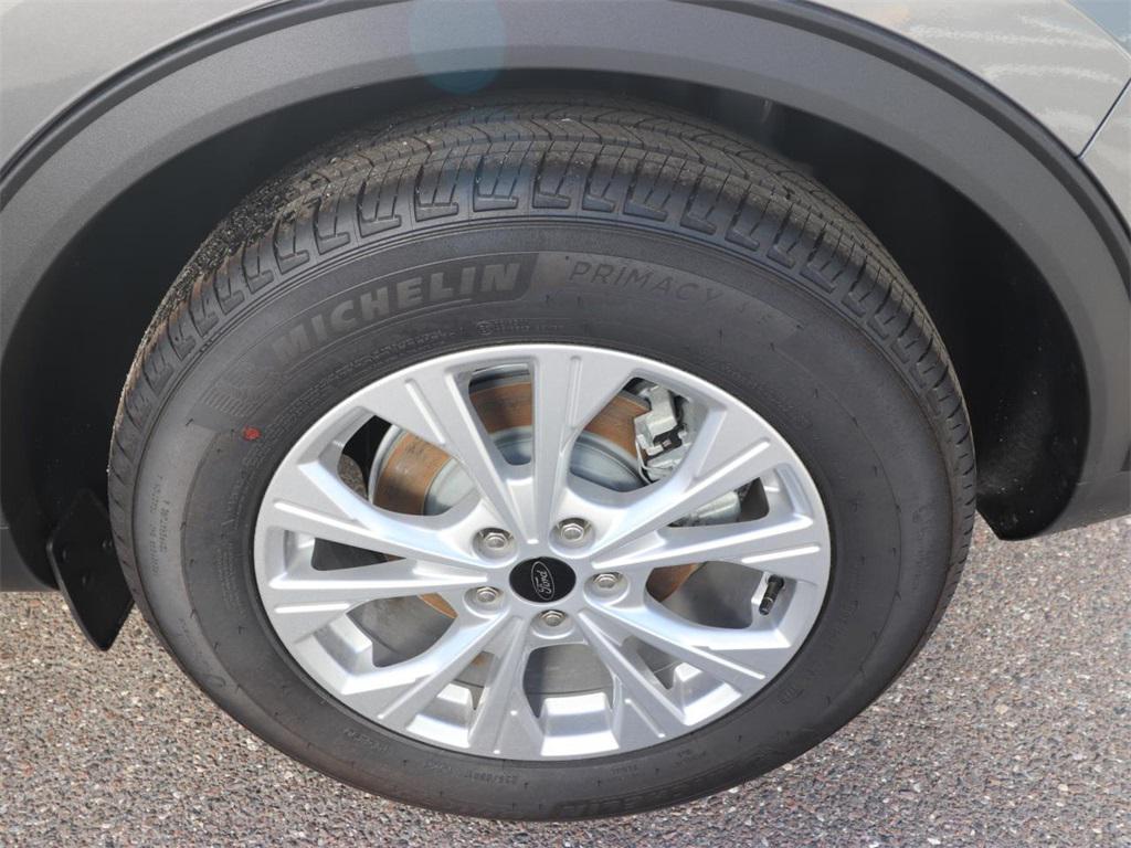 new 2026 Ford Escape car, priced at $28,336