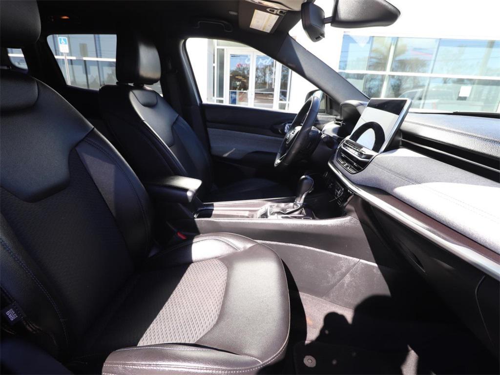 used 2024 Jeep Compass car, priced at $18,926