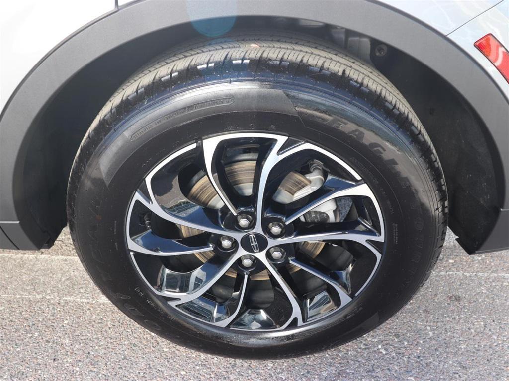 used 2025 Lincoln Nautilus car, priced at $50,929