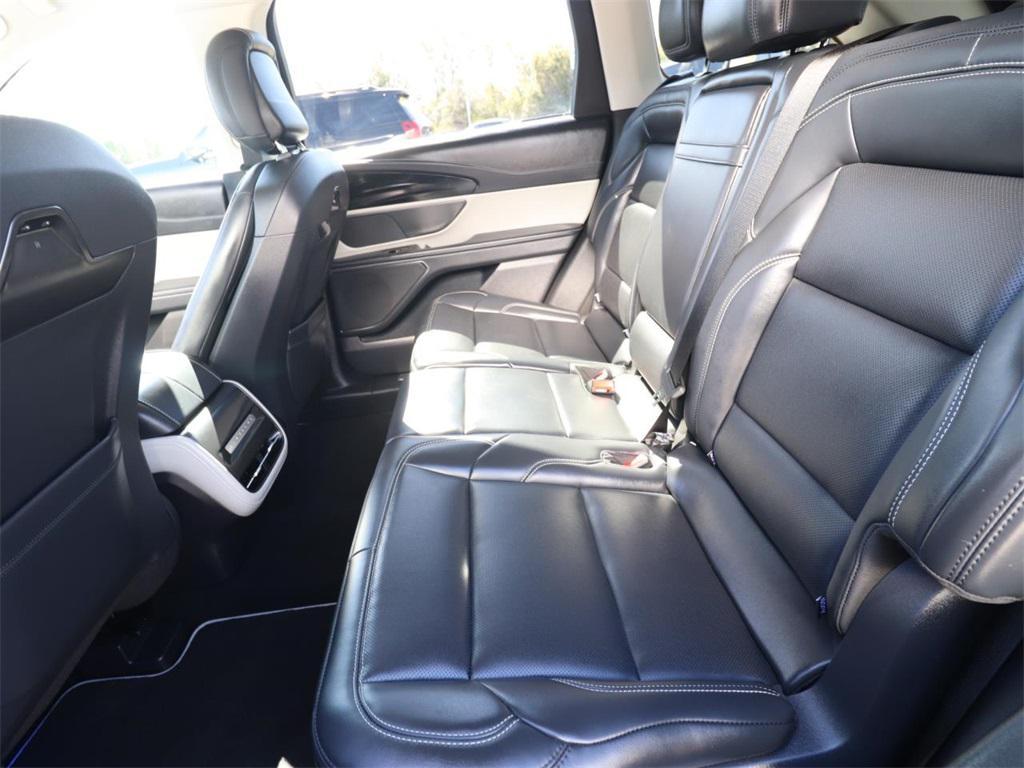 used 2025 Lincoln Nautilus car, priced at $50,929