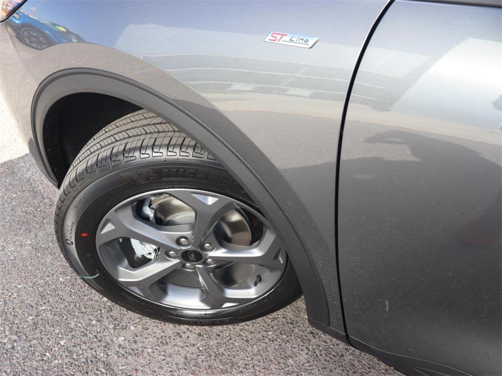 new 2026 Ford Escape car, priced at $28,375