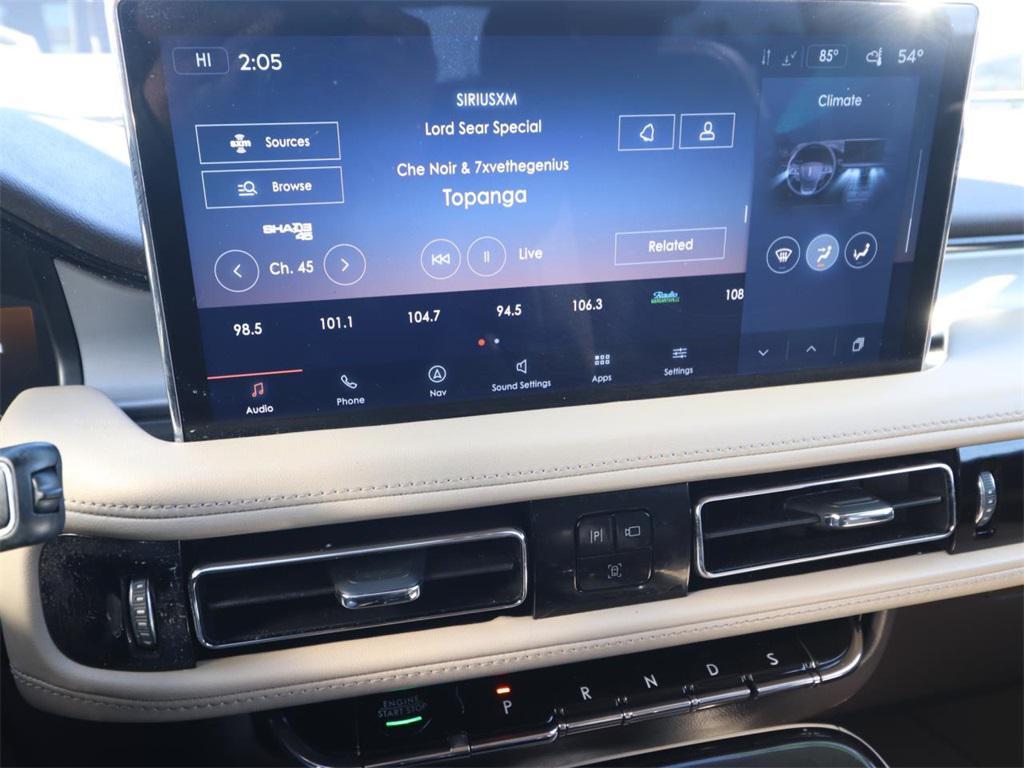 used 2022 Lincoln Nautilus car, priced at $28,454