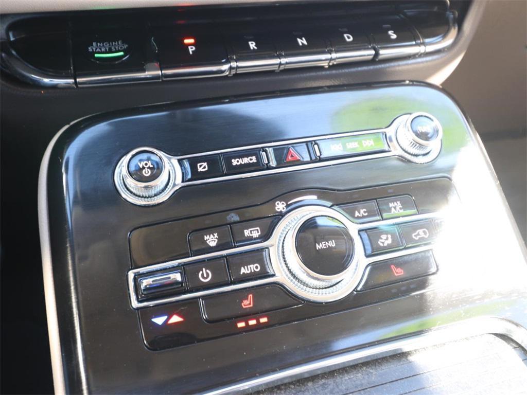 used 2022 Lincoln Nautilus car, priced at $28,454