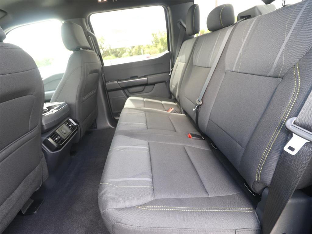 new 2025 Ford F-150 car, priced at $39,470