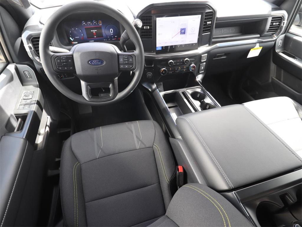 new 2025 Ford F-150 car, priced at $39,470