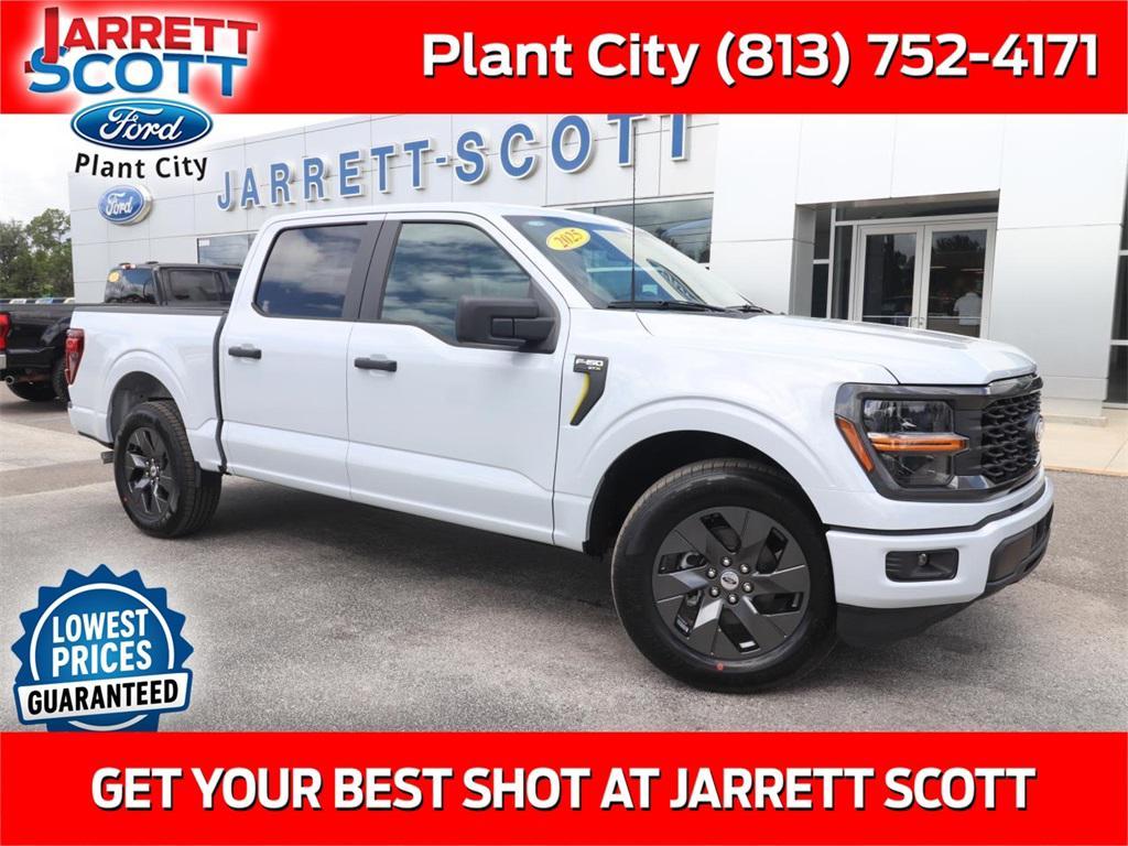 new 2025 Ford F-150 car, priced at $39,470