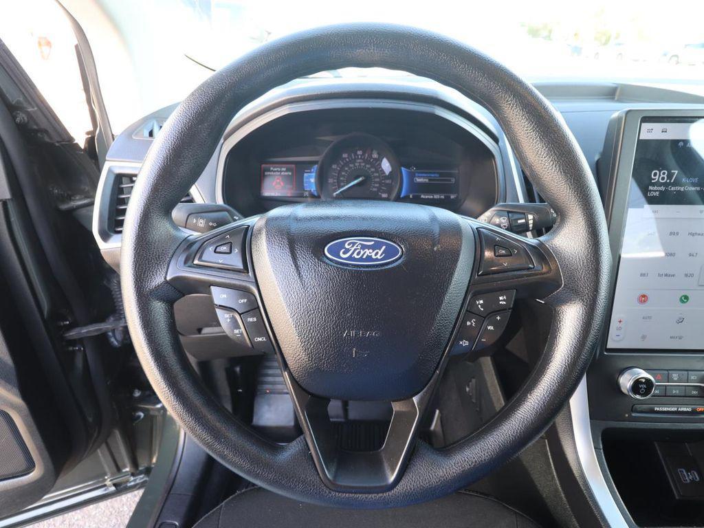 used 2024 Ford Edge car, priced at $25,632