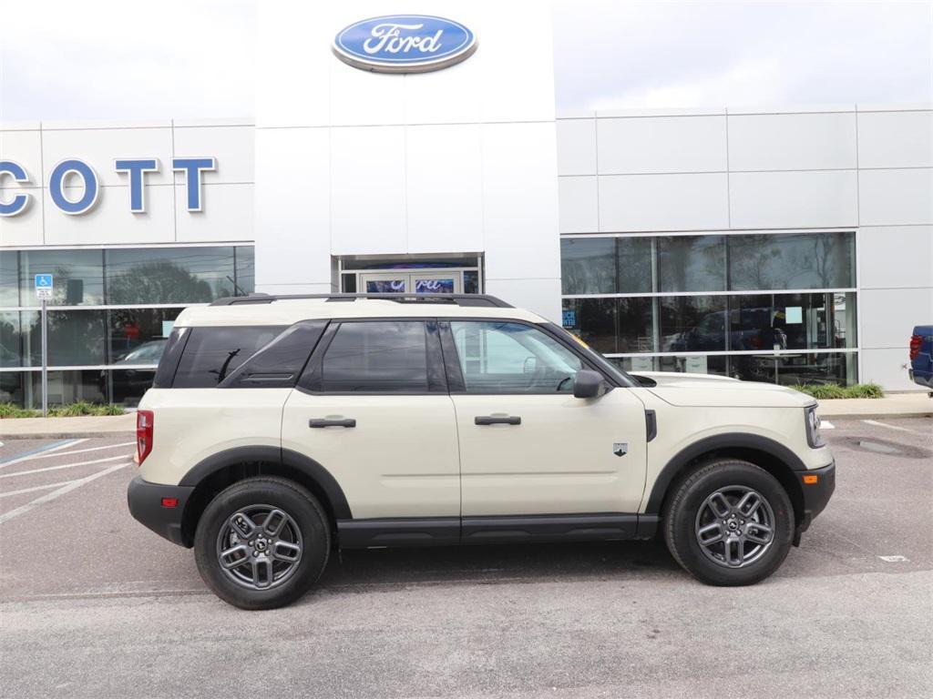 new 2025 Ford Bronco Sport car, priced at $28,142