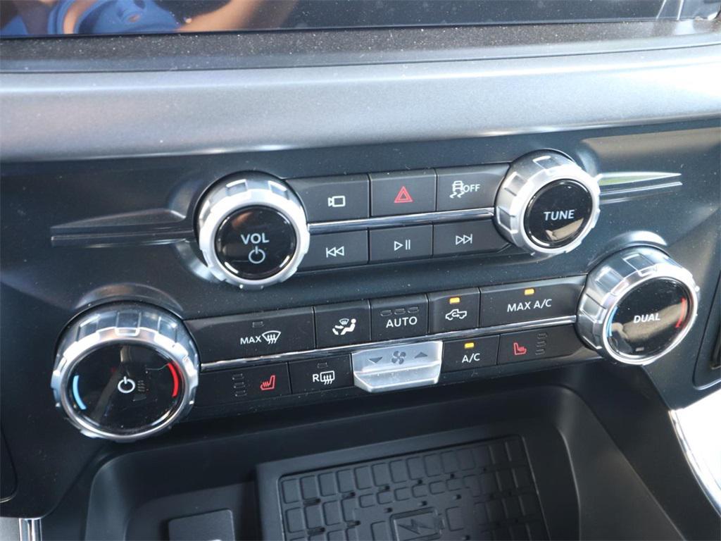 new 2025 Ford F-150 car, priced at $52,032