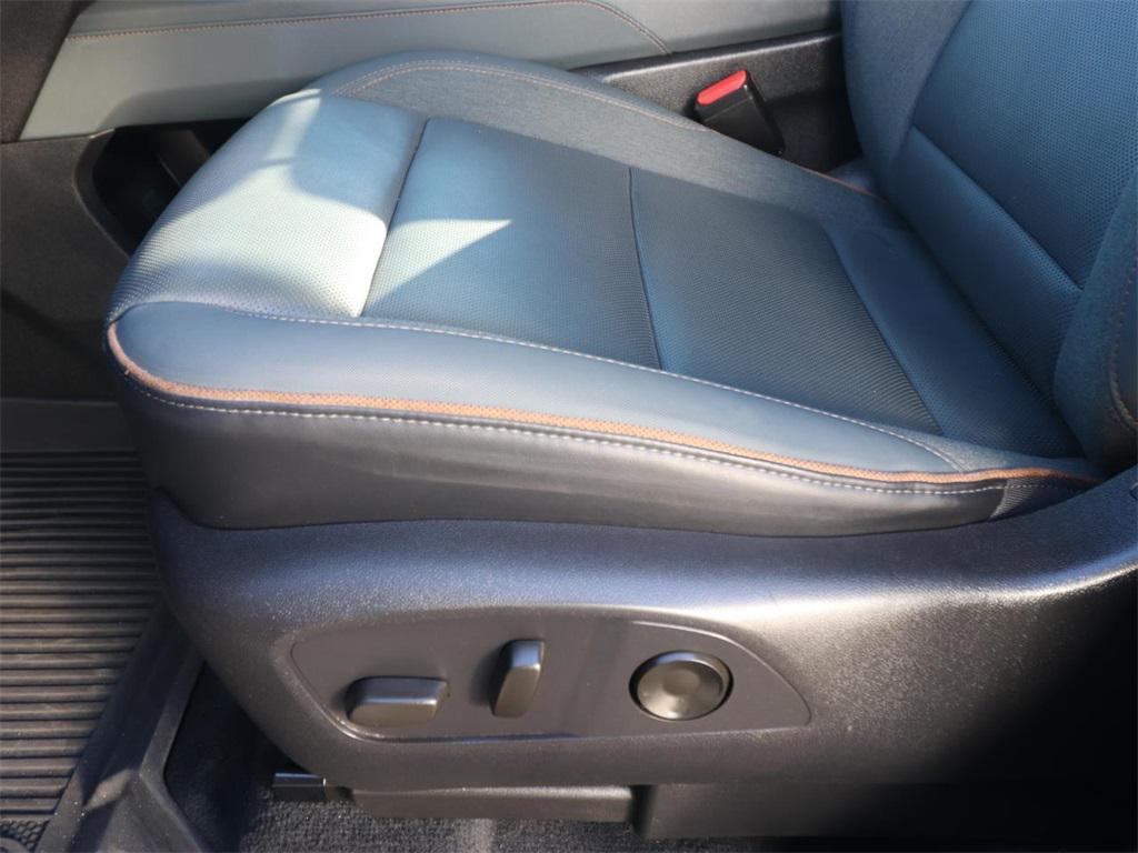 used 2024 GMC Acadia car, priced at $39,787