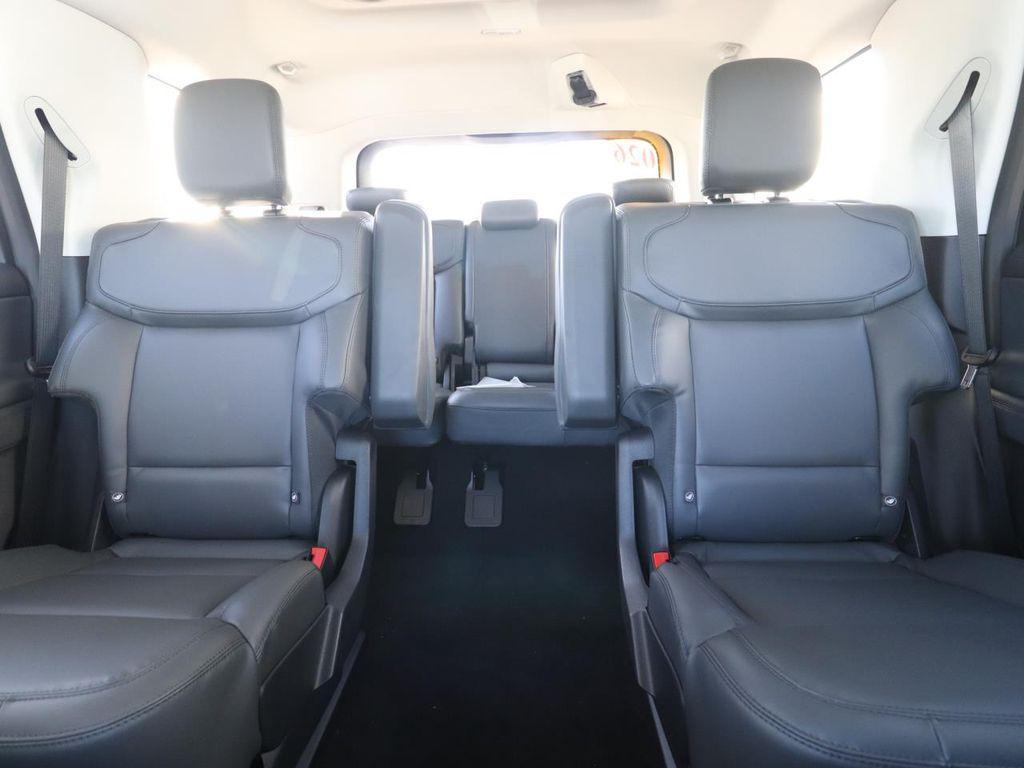 new 2026 Ford Expedition car, priced at $62,012