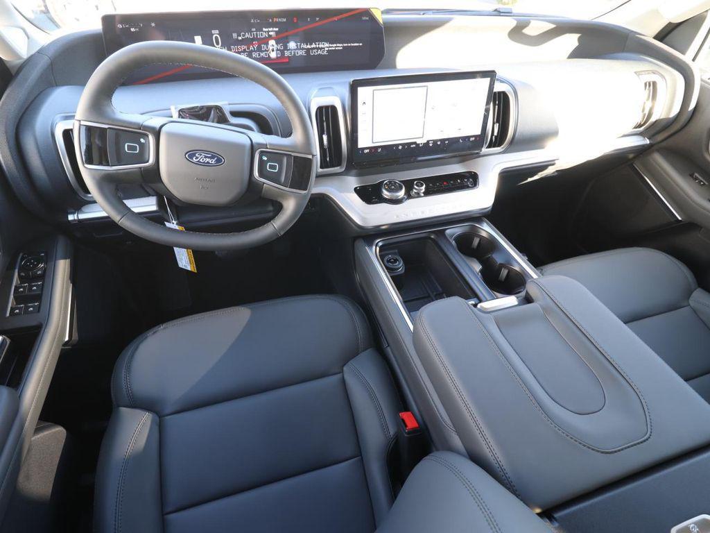 new 2026 Ford Expedition car, priced at $62,012