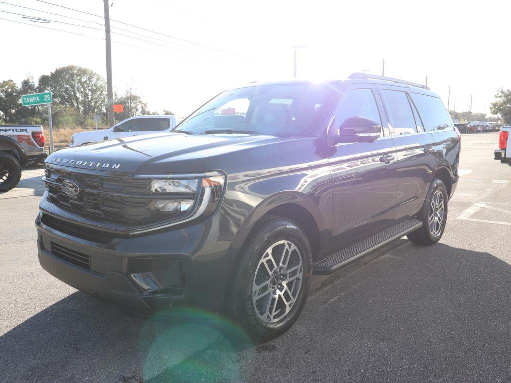 new 2026 Ford Expedition car, priced at $62,012