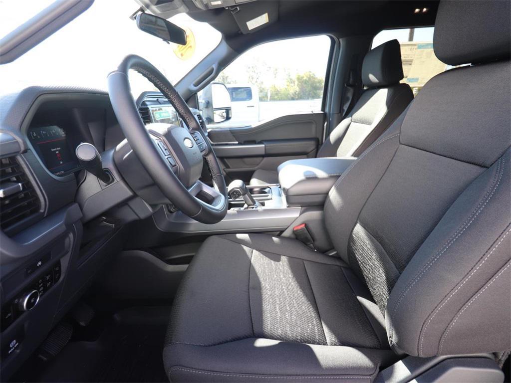 new 2025 Ford F-150 car, priced at $52,347