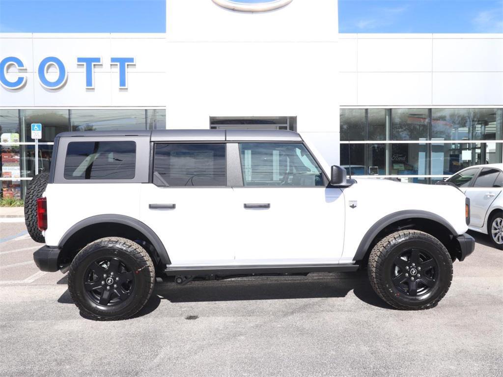 new 2025 Ford Bronco car, priced at $44,136