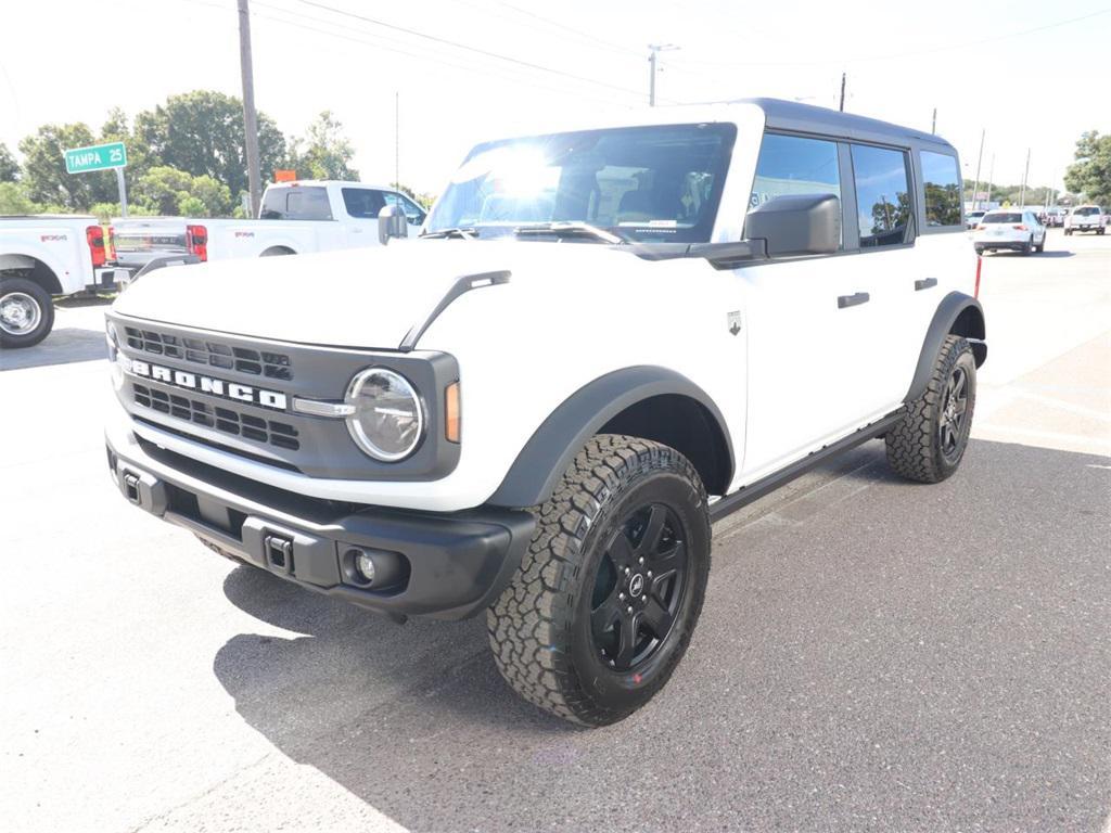 new 2025 Ford Bronco car, priced at $44,136