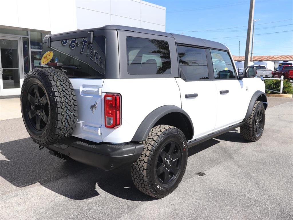 new 2025 Ford Bronco car, priced at $44,136