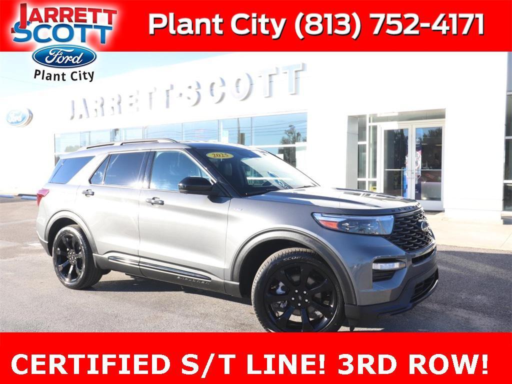 used 2023 Ford Explorer car, priced at $33,898
