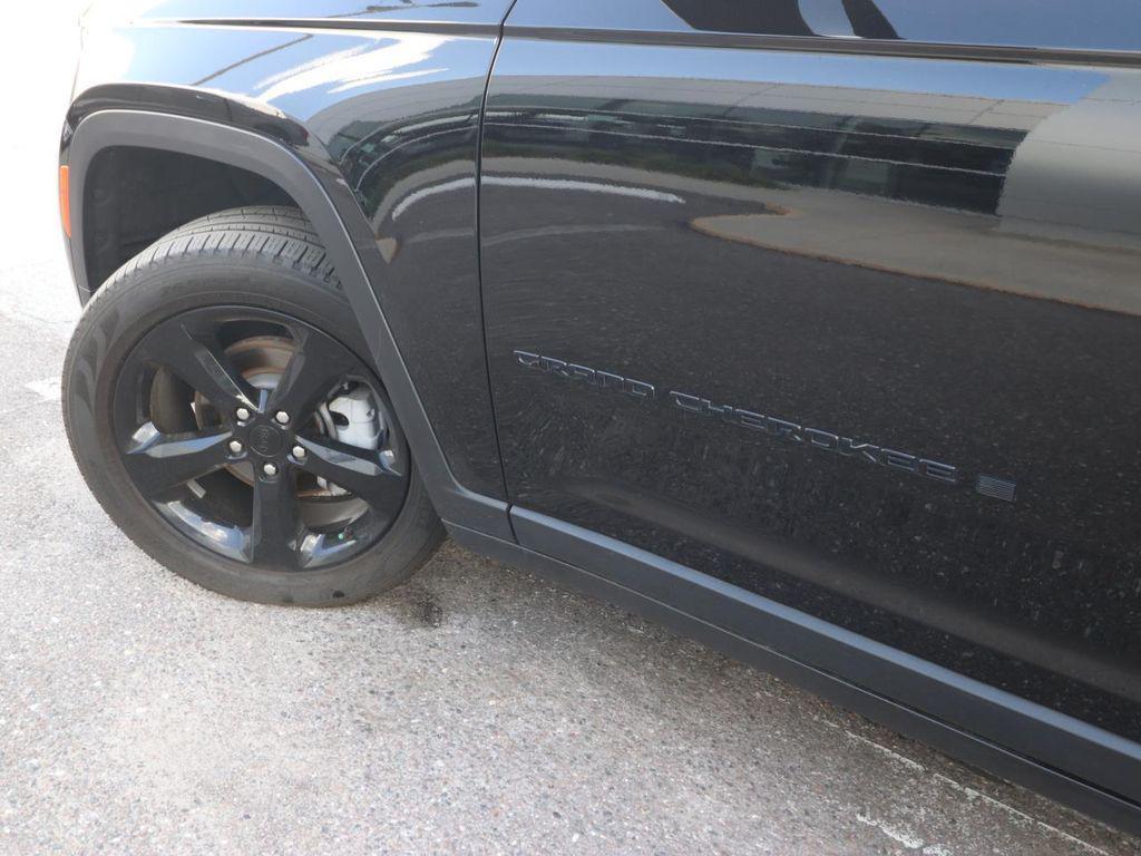 used 2023 Jeep Grand Cherokee car, priced at $28,577