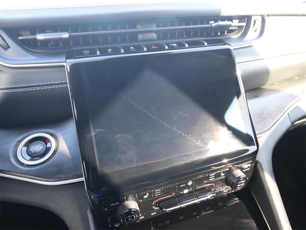 used 2023 Jeep Grand Cherokee car, priced at $29,798