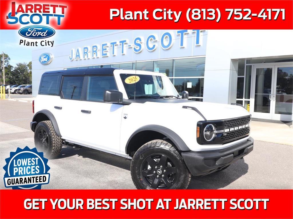 new 2025 Ford Bronco car, priced at $43,038