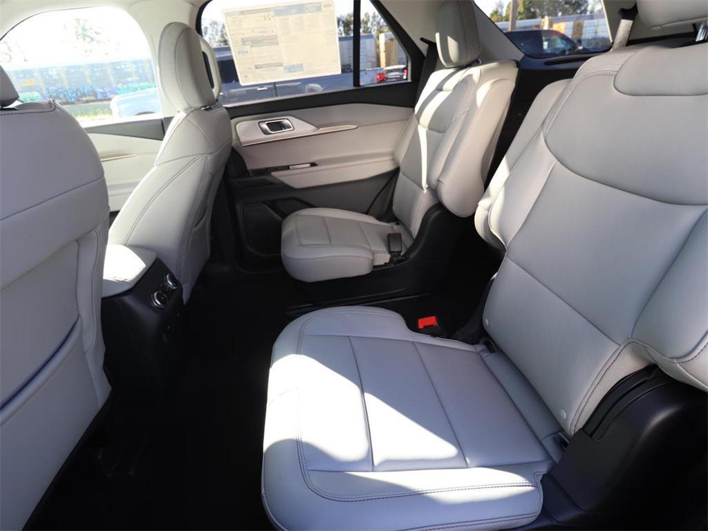 new 2026 Ford Explorer car, priced at $40,069