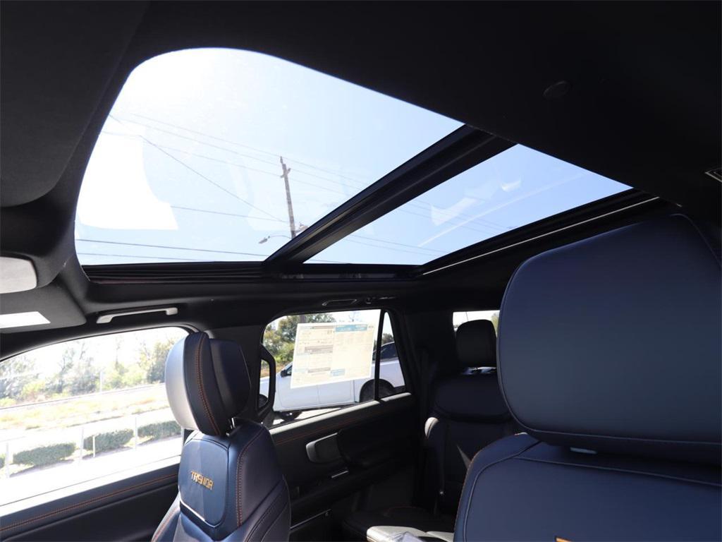 new 2026 Ford Expedition car, priced at $82,134