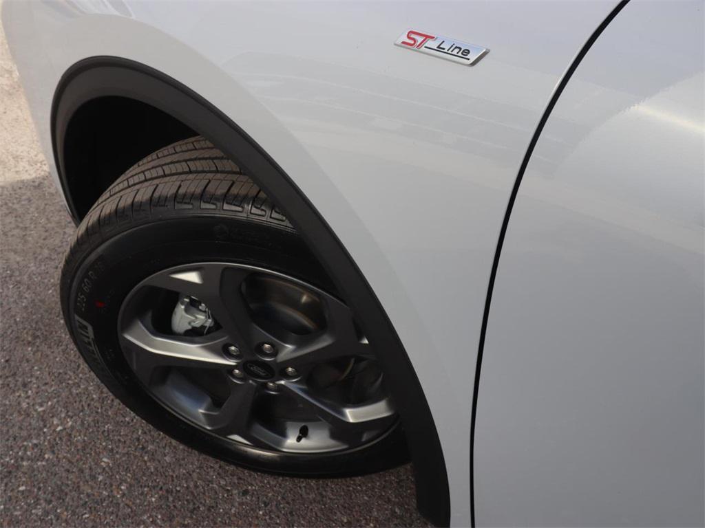 new 2026 Ford Escape car, priced at $28,405