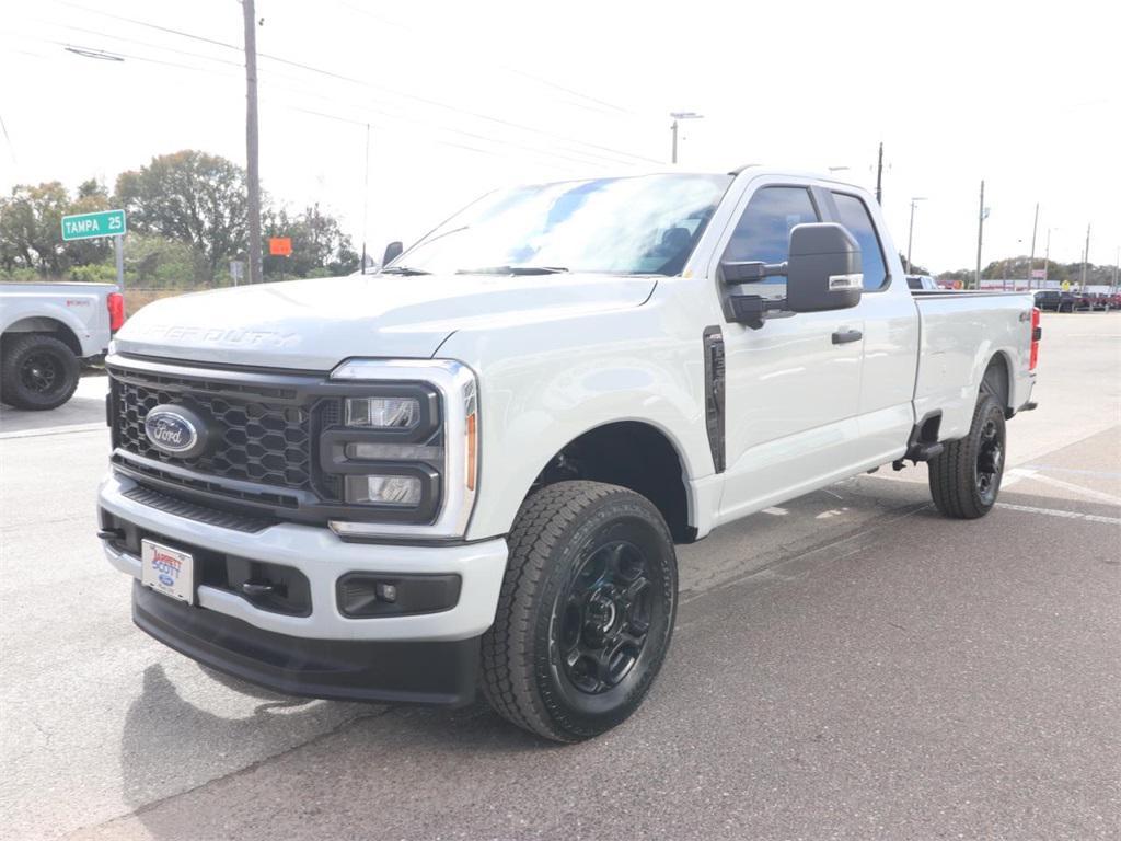 new 2025 Ford F-350 car, priced at $53,527