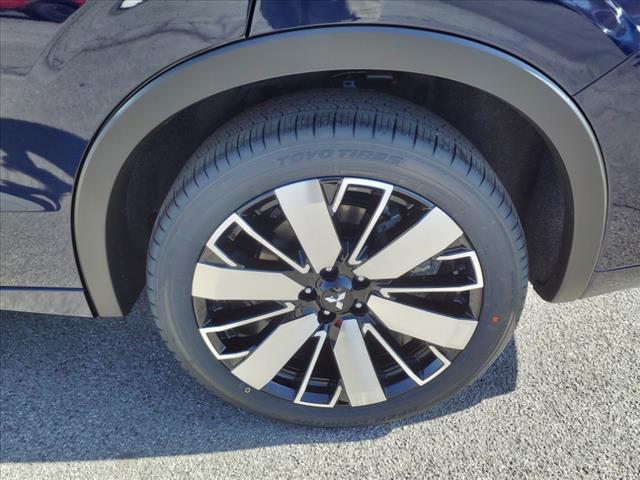 new 2025 Mitsubishi Outlander car, priced at $41,310