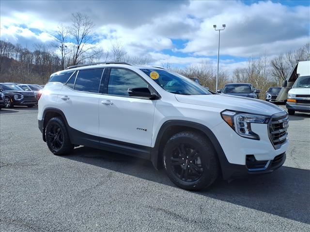 used 2023 GMC Terrain car, priced at $27,998