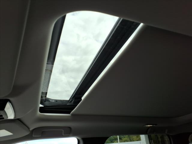 new 2025 Mitsubishi Outlander car, priced at $44,315