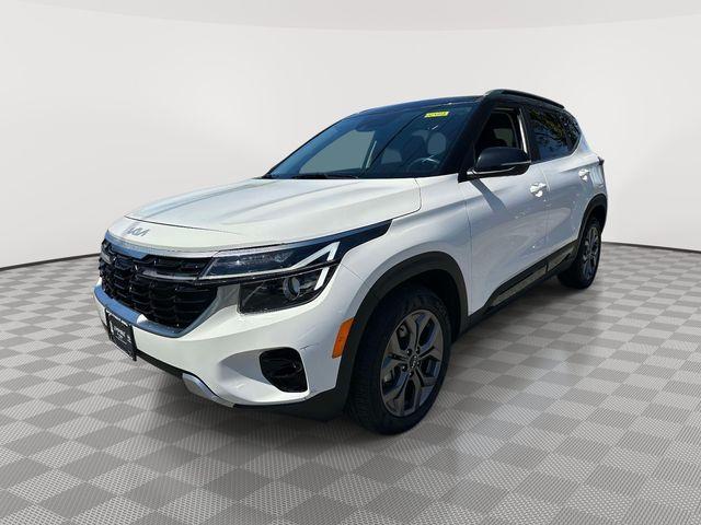 used 2024 Kia Seltos car, priced at $22,040