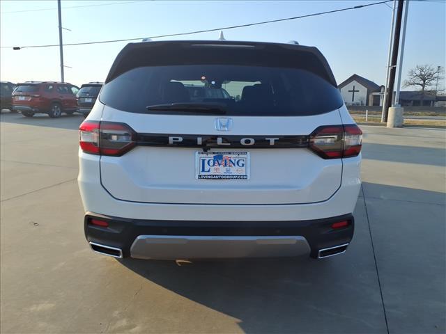 new 2026 Honda Pilot car, priced at $47,195