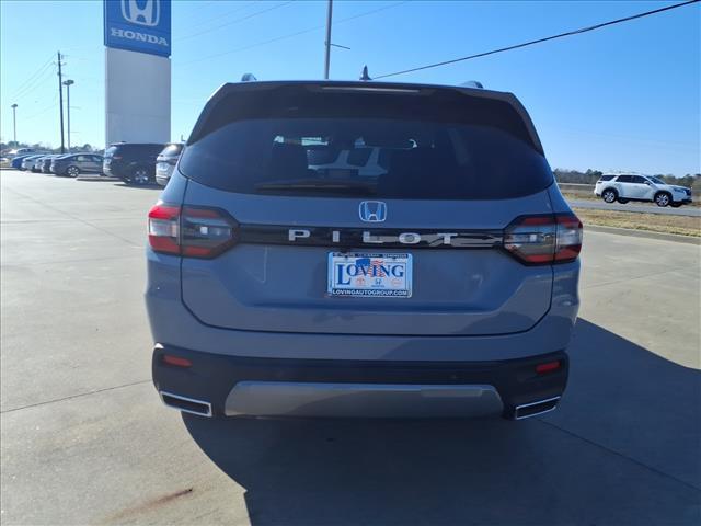 new 2026 Honda Pilot car, priced at $46,445
