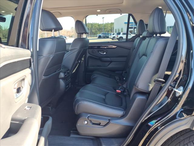 used 2023 Honda Pilot car, priced at $36,595