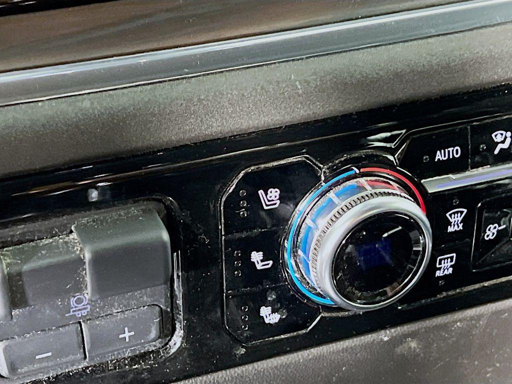 used 2023 GMC Sierra 1500 car, priced at $44,000