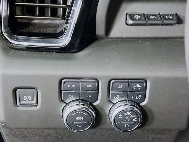 used 2025 GMC Sierra 2500 car, priced at $87,000