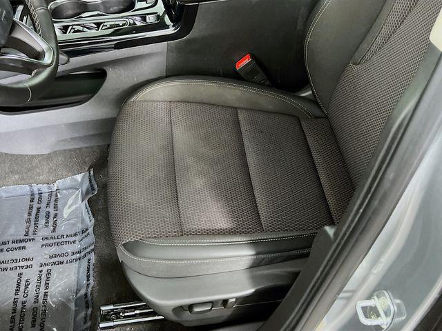 used 2023 Buick Envision car, priced at $27,000