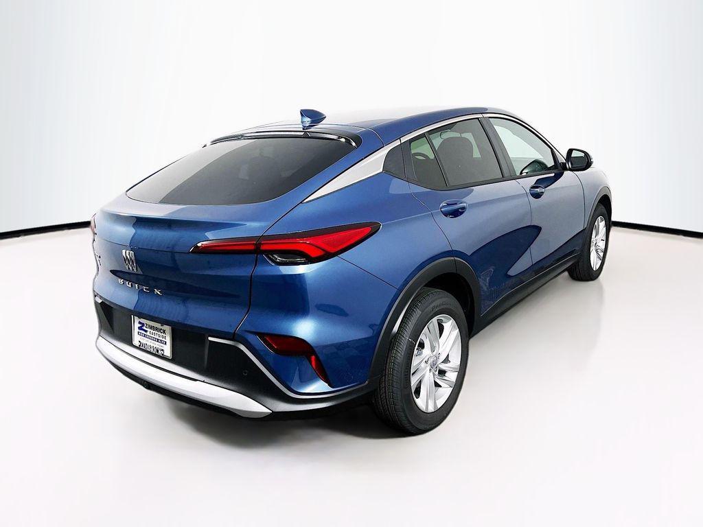 new 2025 Buick Envista car, priced at $23,631